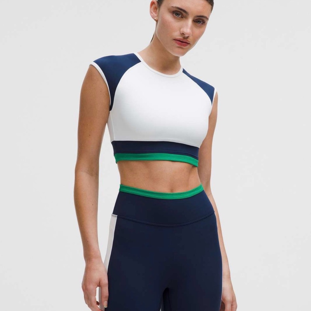 Lululemon Nulu Colourblock Crop Top Navy, Green Size Large